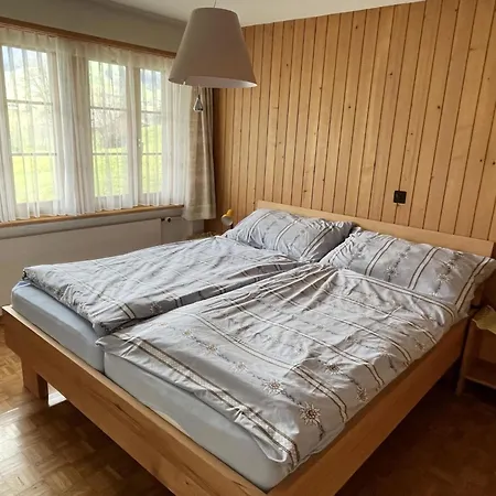 Akelei - Klein Appartement-fewo- Dusche Oder Bad- Wc 3-bettwohnung By Interhome Апартаменты Цвайзиммен
